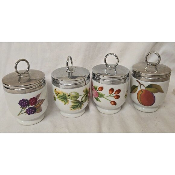 Set of 4 Royal Worcester Egg Coddlers Bone China England Berry & Fruit Patterns - Picture 2 of 6